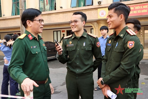 Trường Đại học Văn hóa Nghệ thuật Quân đội Việt Nam trong mắt học viên quân sự Lào